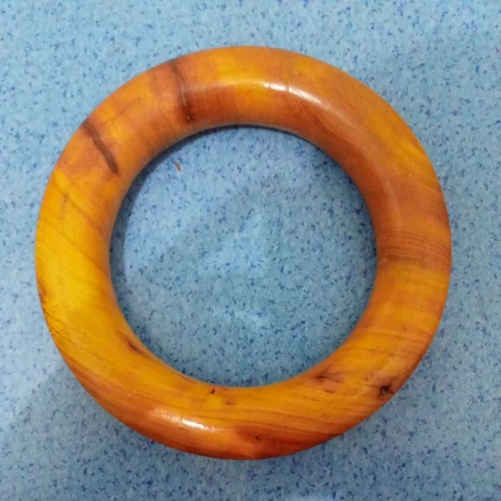 gulungan pancing kayu