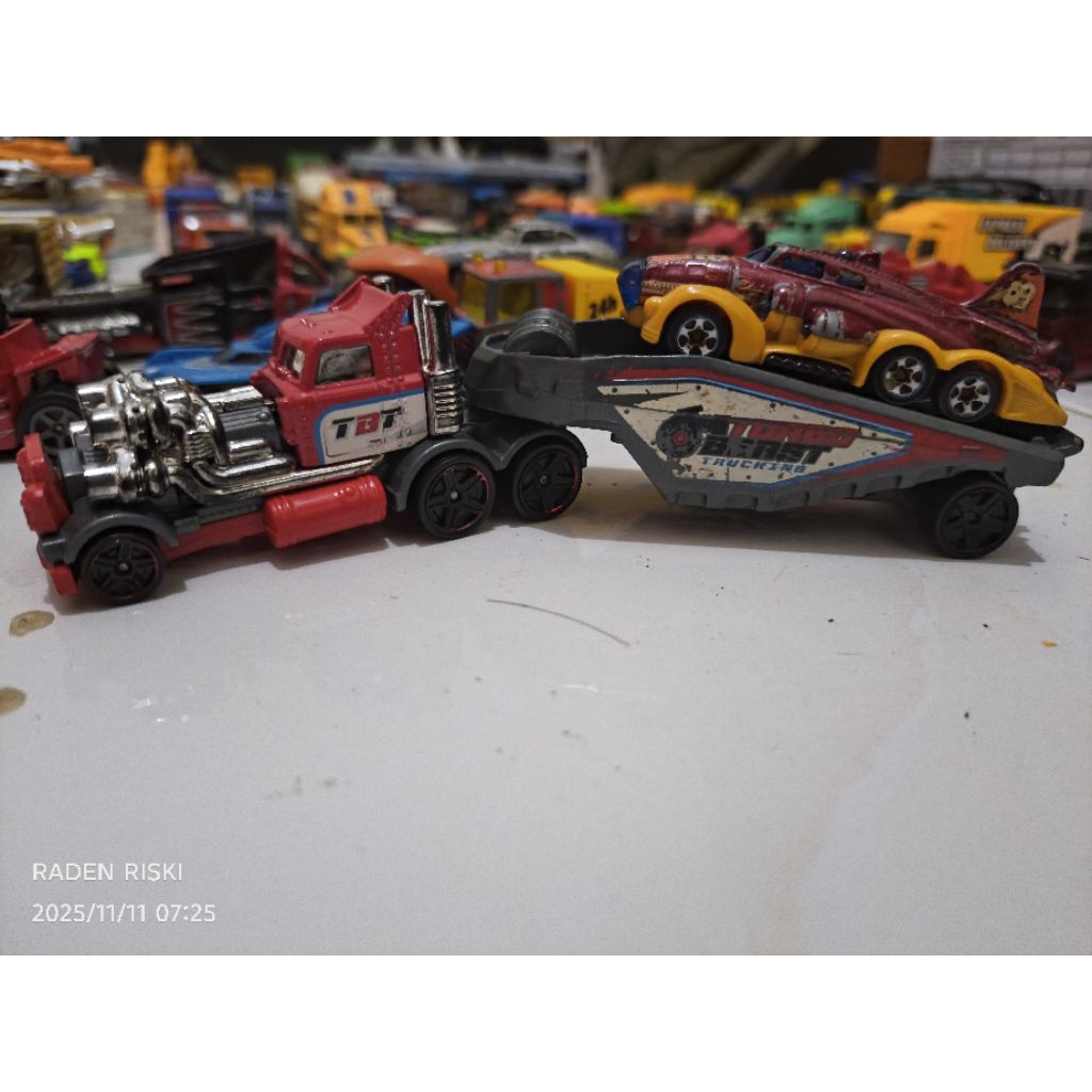 hotwheels truck trailer rare