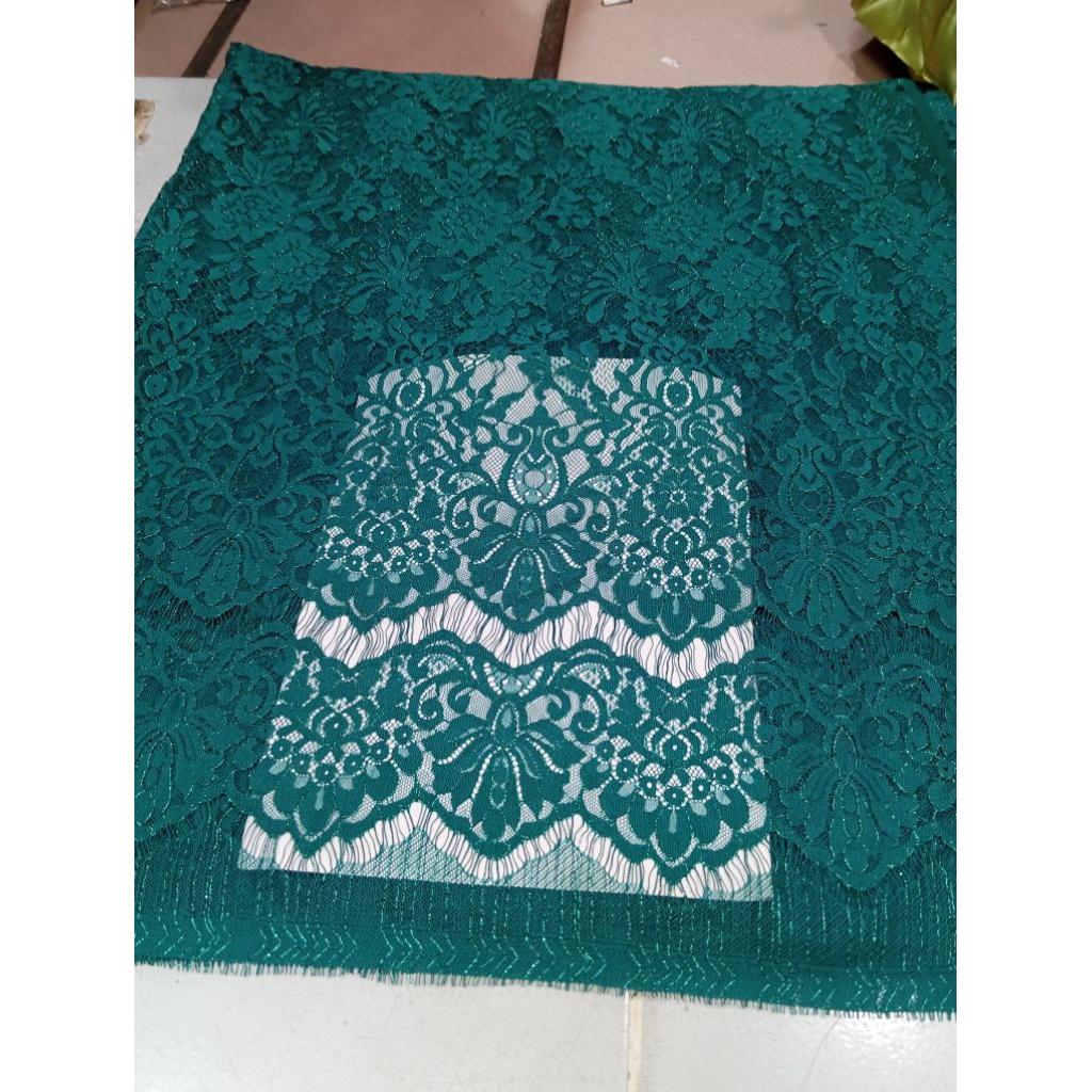 KAIN KEBAYA SEMI PRANCIS METALIK TERBARU