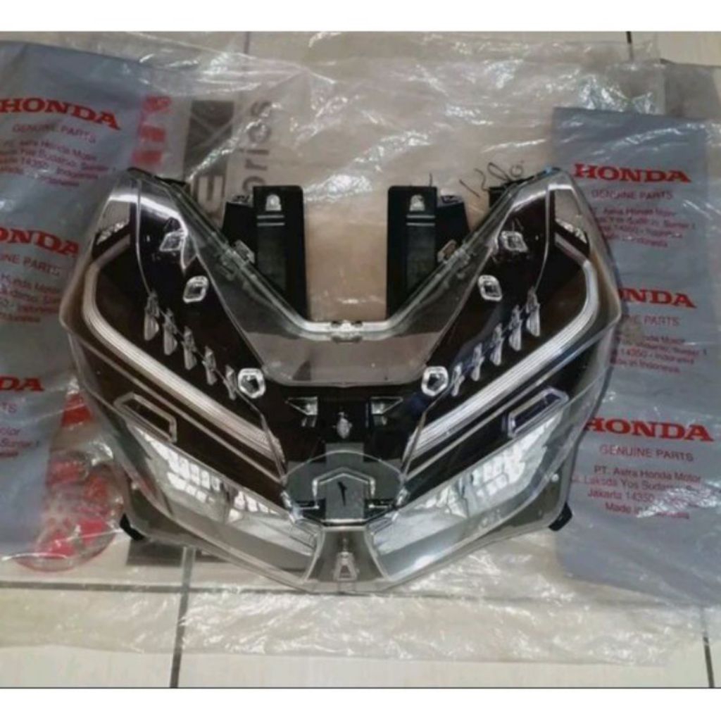 lampu depan  Vario 150 new original  reflektor  Vario 125 new