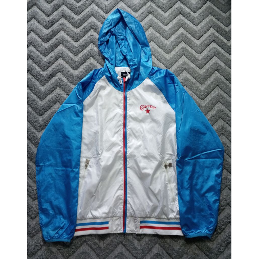 Jaket Converse hoodie putih biru outdoor windbreaker unisex
