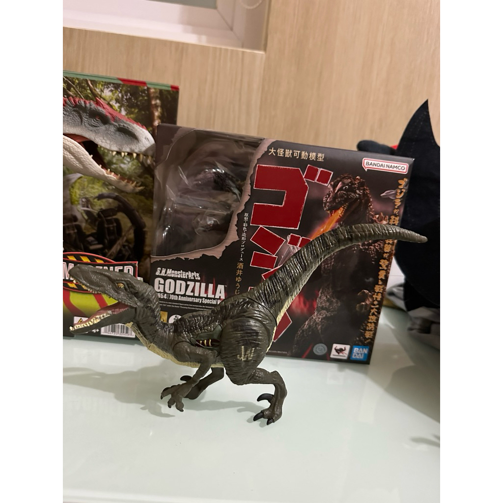 Jurassic World Velociraptor Blue Hasbro 2015