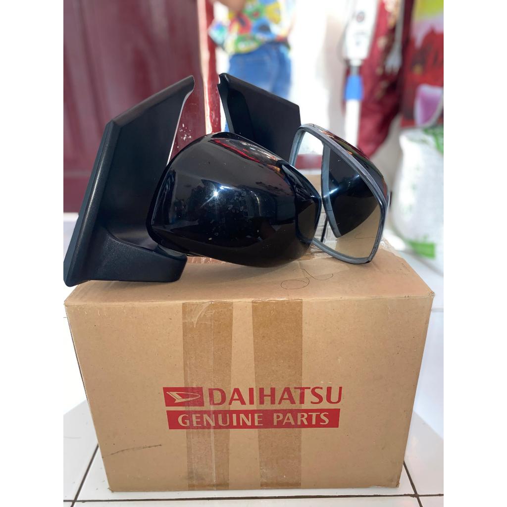 Spion mobil Agya / Ayla Hitam (Original Copotan)