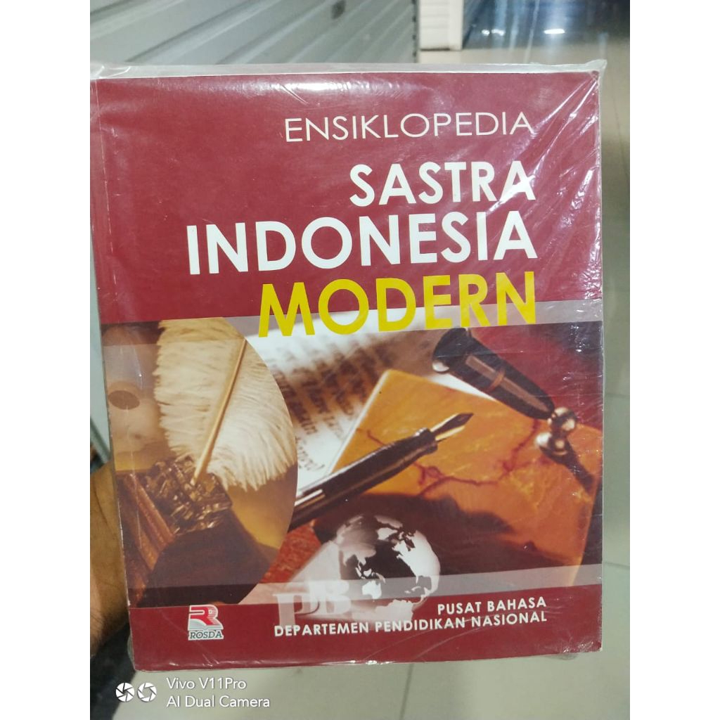 ENSIKLOPEDIA SASTRA INDONESIA MODERN