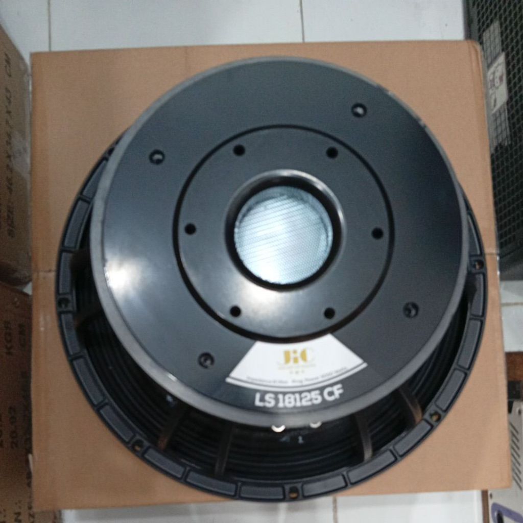 SPEAKER JIC 18 INCH LS 18125 CF CARBON PLUS PACKING KAYU