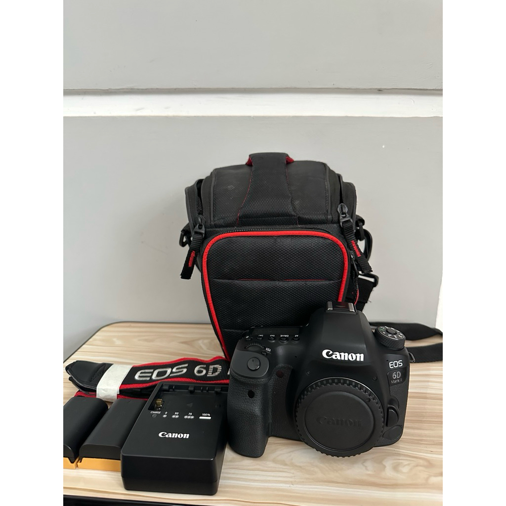 Kamera Canon 6D II / 6D mark II body only Likenew