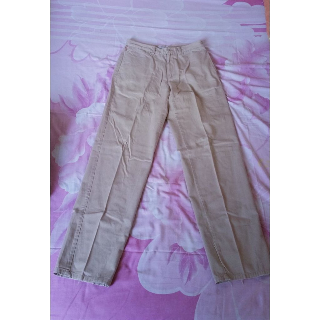 Celana Emporio Armani