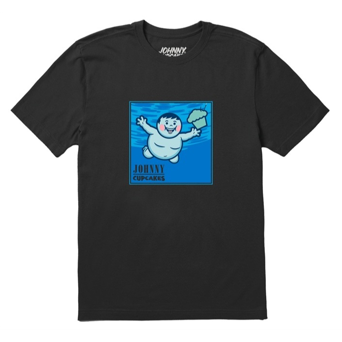 JOHNNY CUPCAKES SMELLS LOKE CUPCAKES T SHIRT