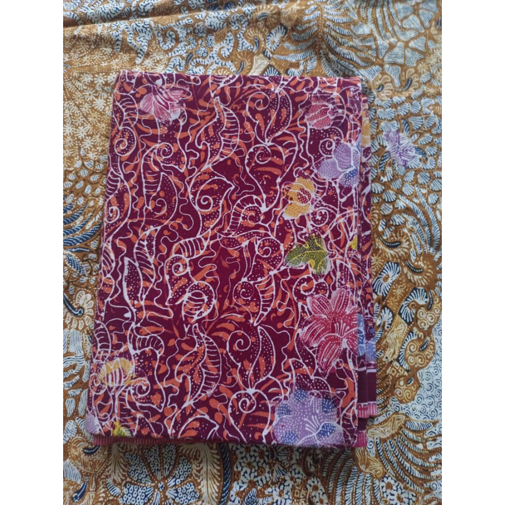 Bendang Lombok / Kain Sarung Batik / Kain Sarung Perempuan / Kain Batik Preloved
