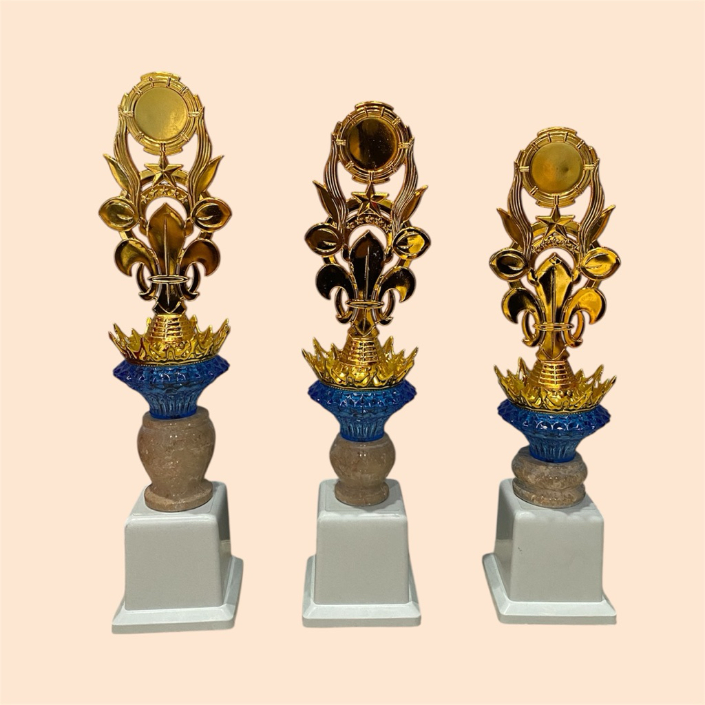 PIALA PRAMUKA | TROPHY LOMBA