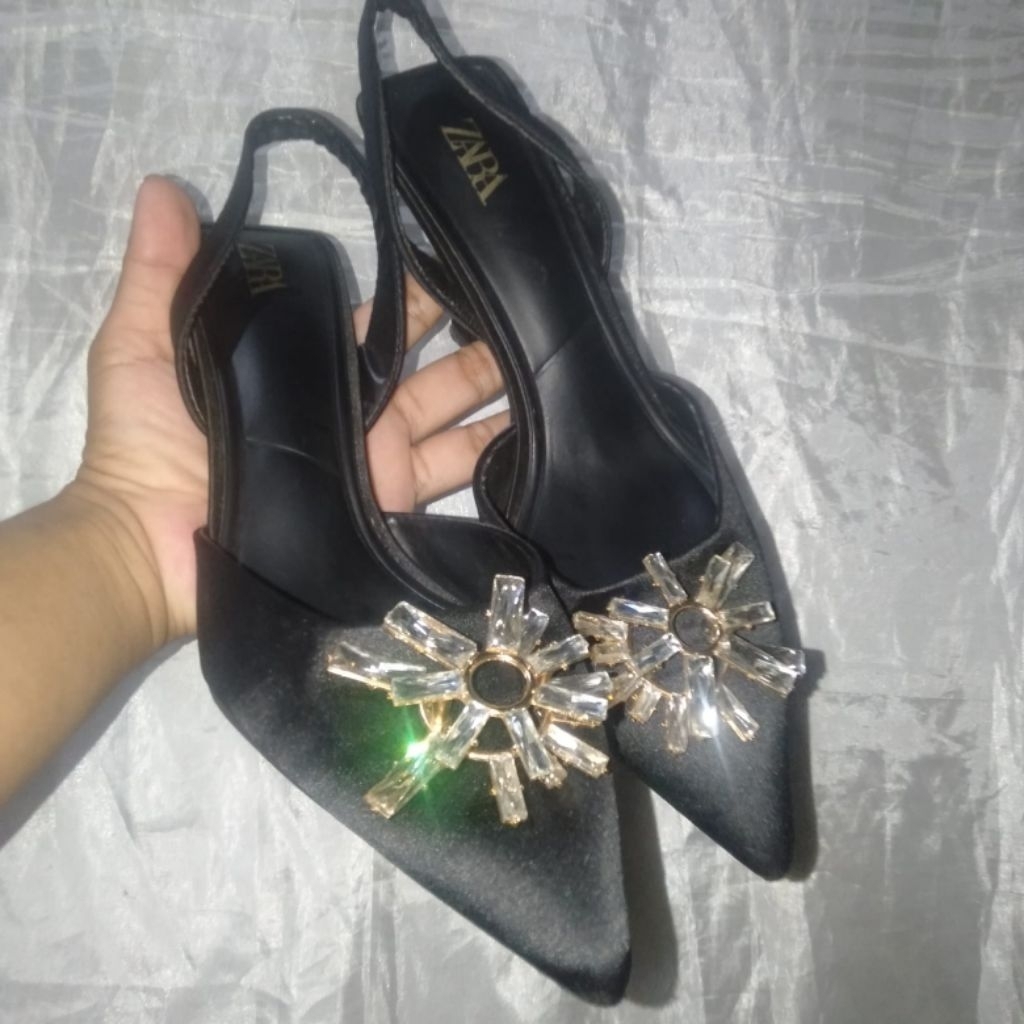 Preloved Heels Pesta Wanita Jara Like New With Box