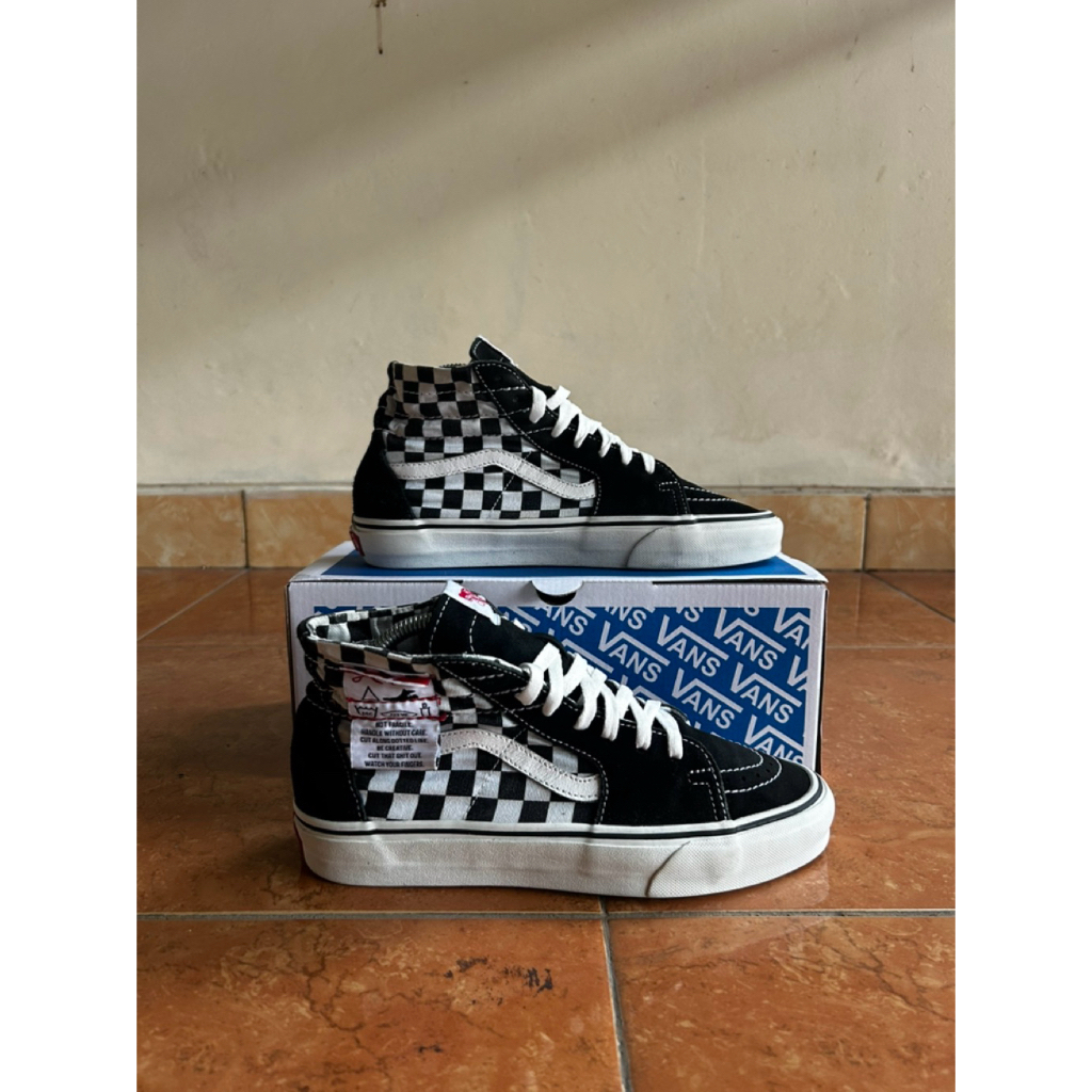 Vans SK8 Hi Checkerboard with Patch
