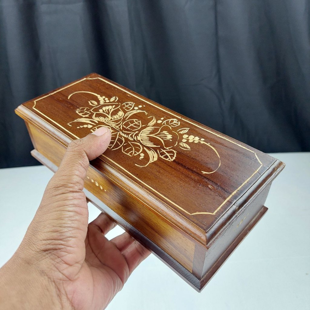 kotak uang perhiasan kayu jati jepara