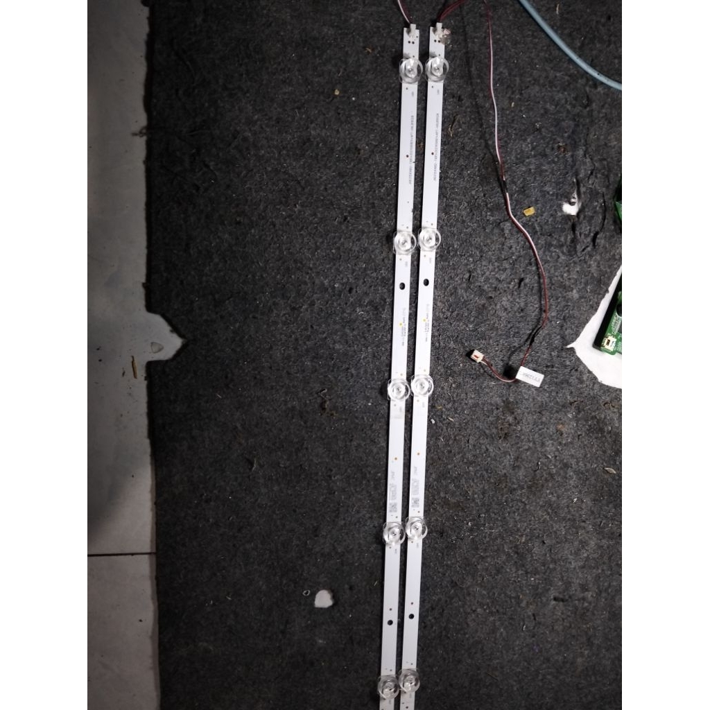 Lampu Backlight Tv Hisense 32A3100G