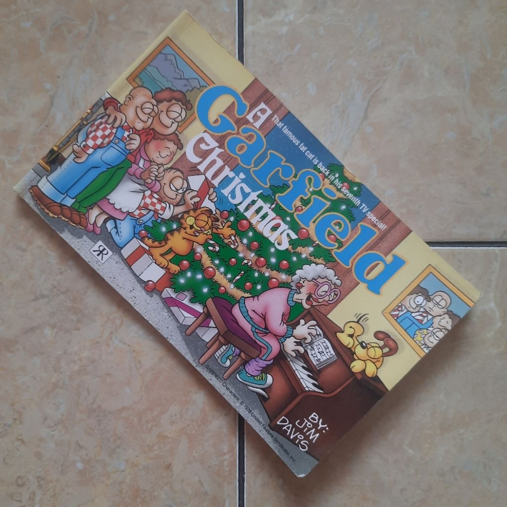 Komik Garfield Christmas Jim Davis Bahasa Inggris Full Color Original