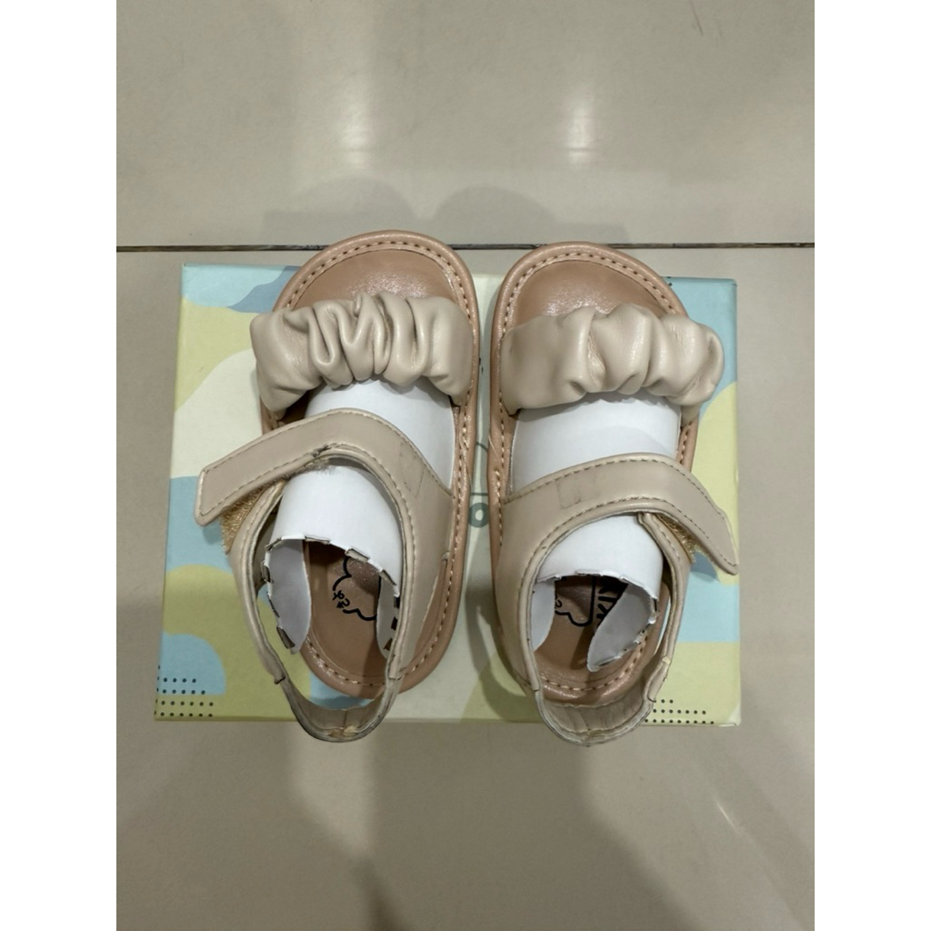 PRELOVED kiyo shoes tsubaki oat size L (14.8cm) | sepatu anak