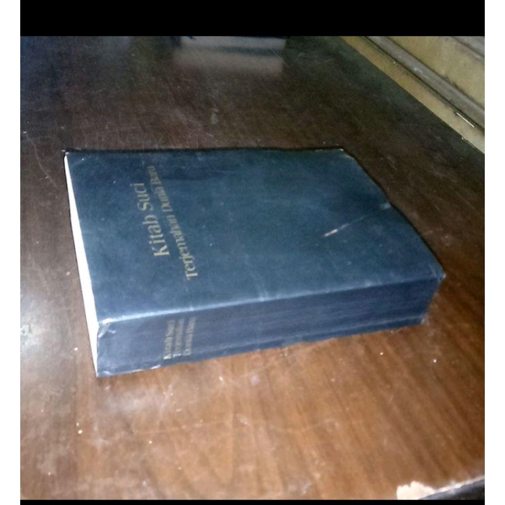 Buku KITAB SUCI TERJEMAHAN DUNIA BARU - Terbitan Saksii Yehuwaaa Indonesia - Tahun 2006 - 2032 hal