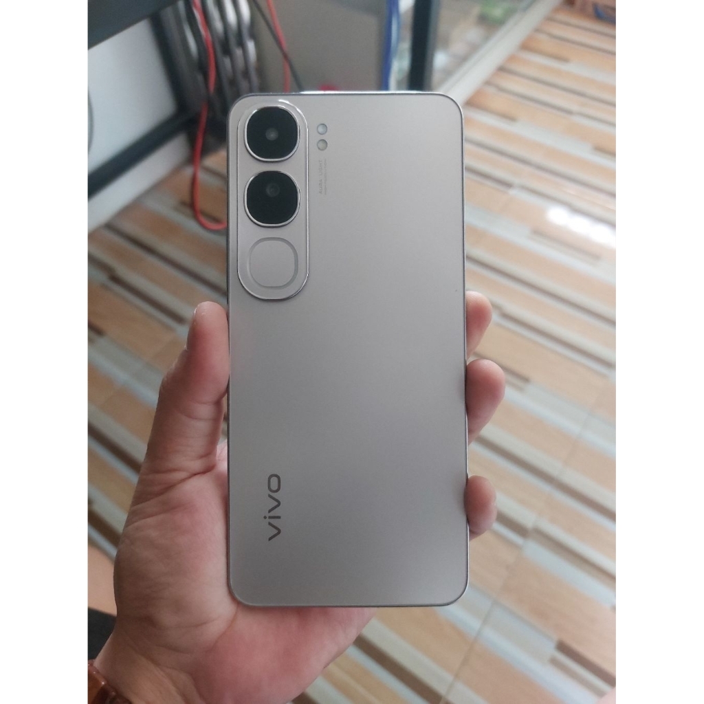 Vivo V40 lite 5g Second