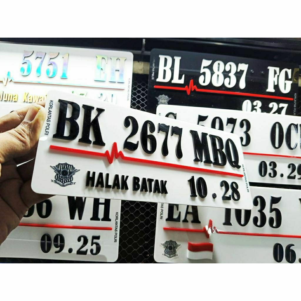 Plat Nomor Custom Timbul Akrilik Motor Baut Tanam / Plat Nomor variasi Murah / Plat Nomor Motor Cust