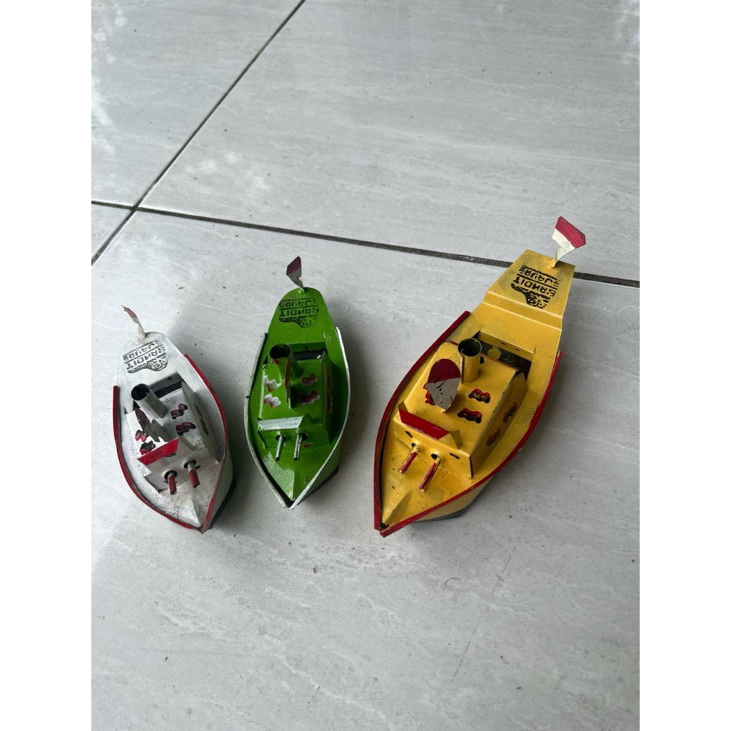 Mainan edukasi transportasi untuk anak anak ( Kapal otok otok ukuran besar)