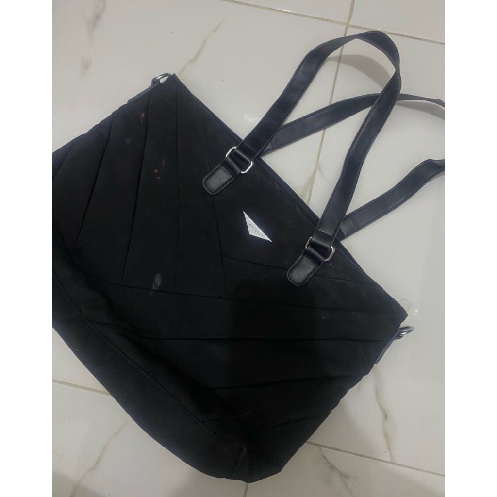 Elizabeth Tote Bag