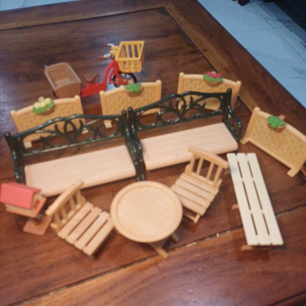 Sylvanian Families acc (part 2)