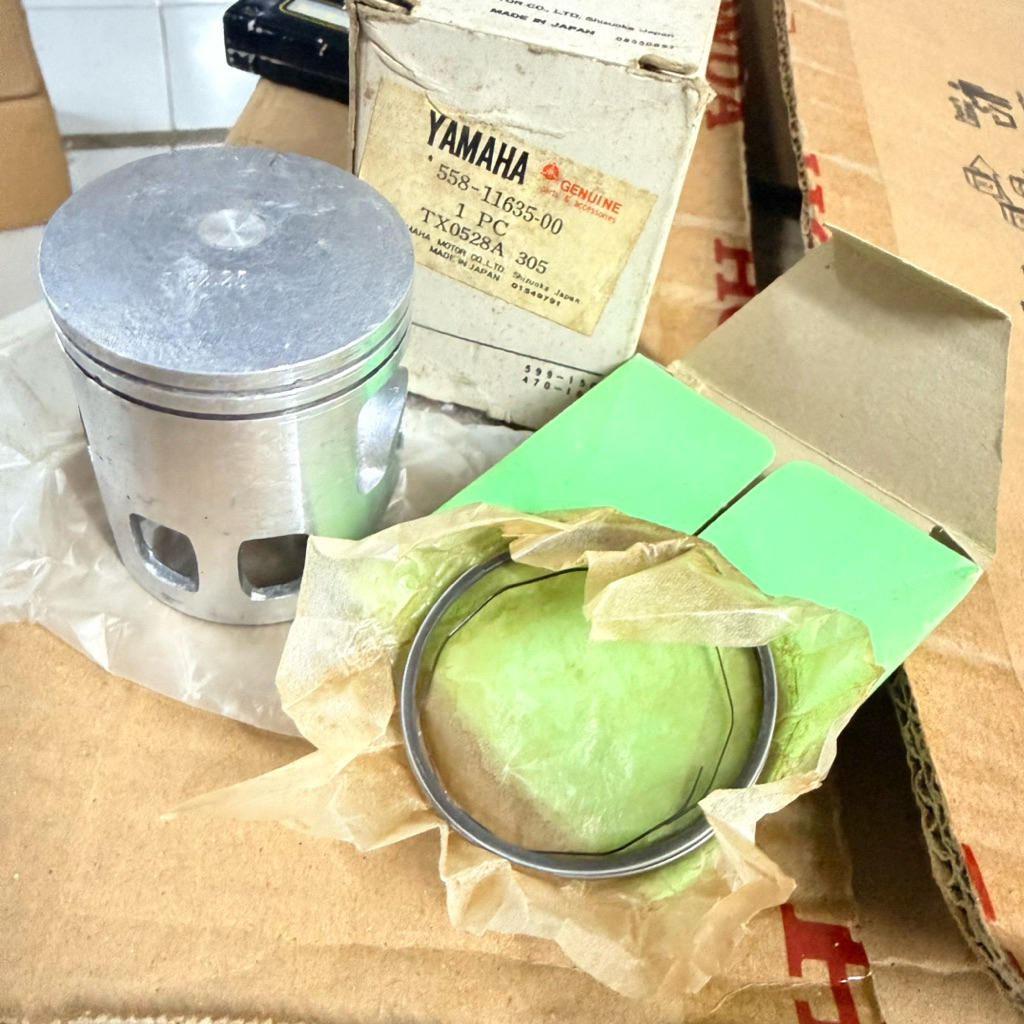 piston +Ring piston yamaha DT100X 0.25 . JP