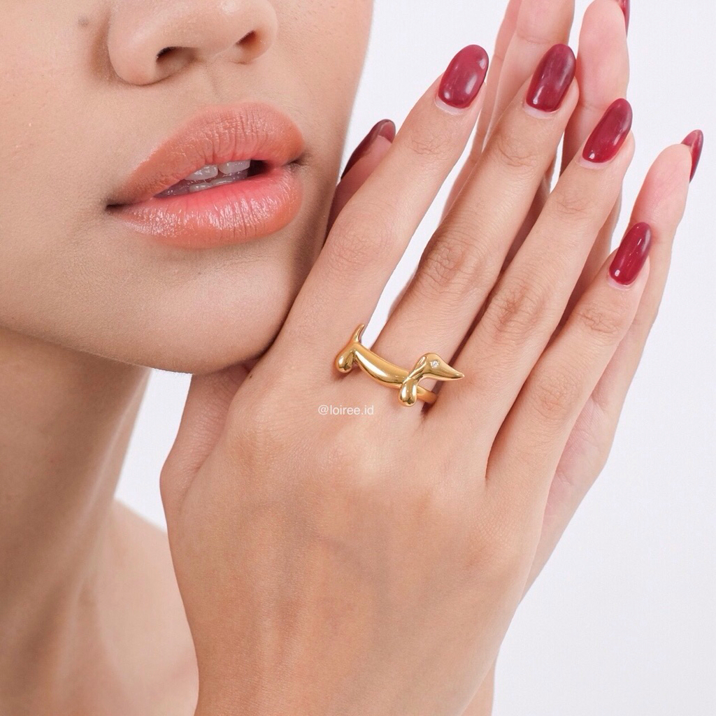 LOIREE - DACHSHUND Sausage Dog Open Ring - Gold Plated