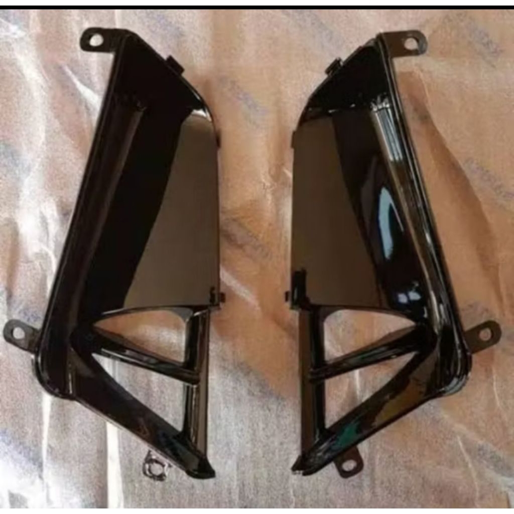 laci sayap luar Supra x 125 Batman hitam Rover sayap Supra x 125 Batman