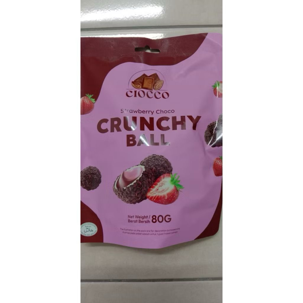 CIOCCO CRUNCHY BALL STRAWBERRY CHOCO FLAVOR