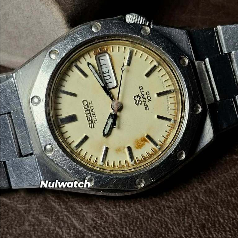 Vintage Seiko SQ Sports 100 Oak Style