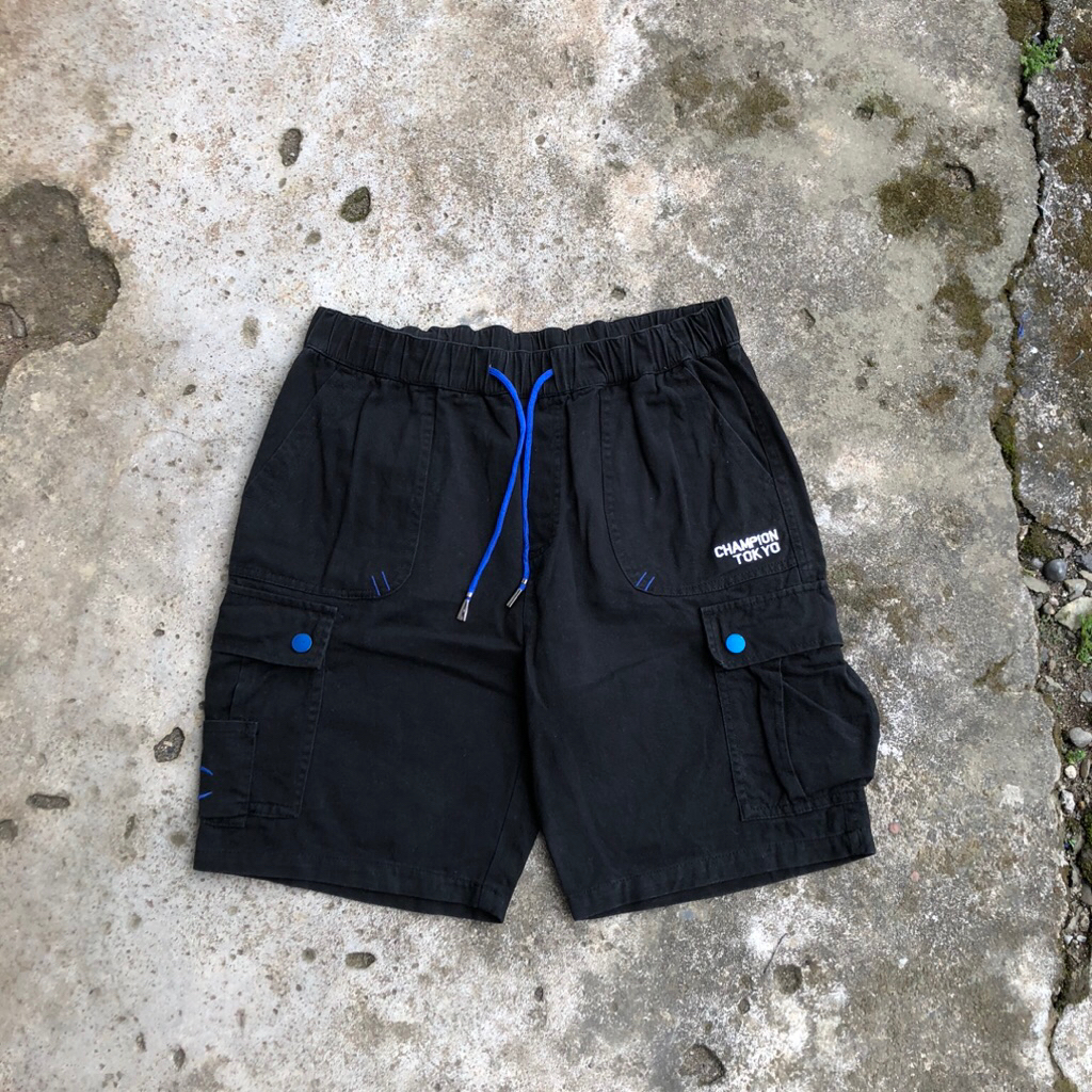 Shortpants/Celana pendek cargo champion ( second/bekas )