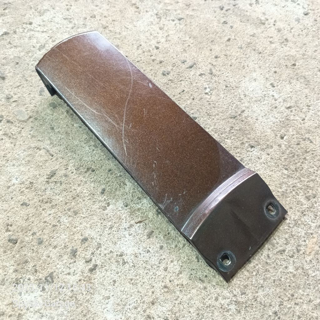 sambungan body belakang Skywave 125 mocca