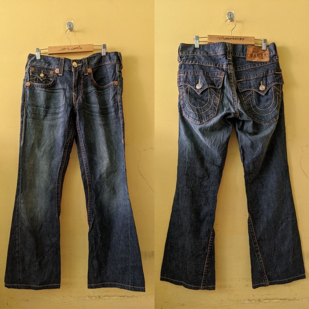 (Celana Branded) True Religion Men's "Joey Big T" Flare Denim Jeans Pants