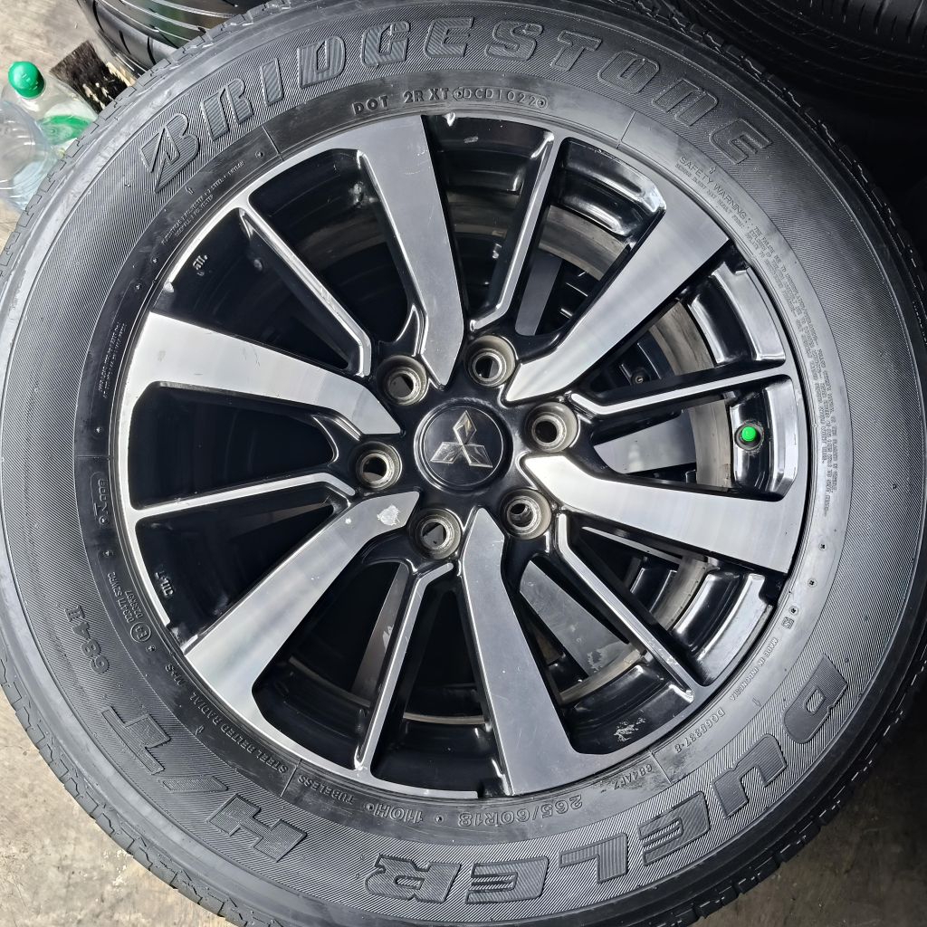 Ban Velg Pajero sport R18 Satuan