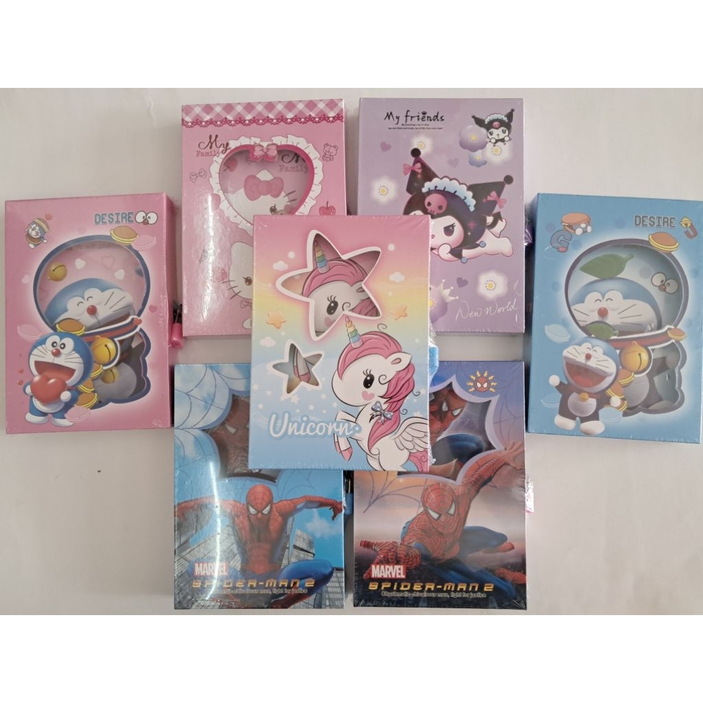Buku diary karakter dengan kunci & gembok