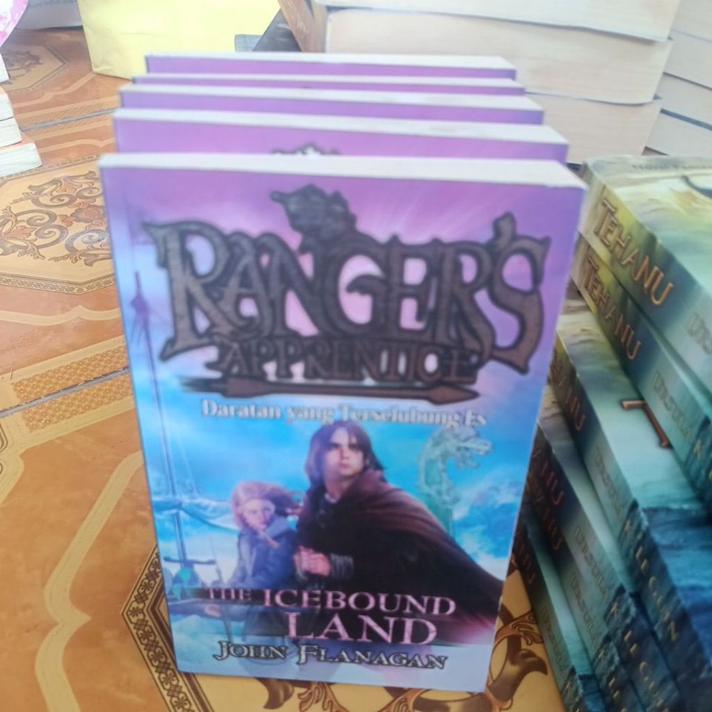 RANGERS APPRENTICE, DARATAN YG TERSELUBUNG ES, NOVEL VANTASI.ORIGINAL