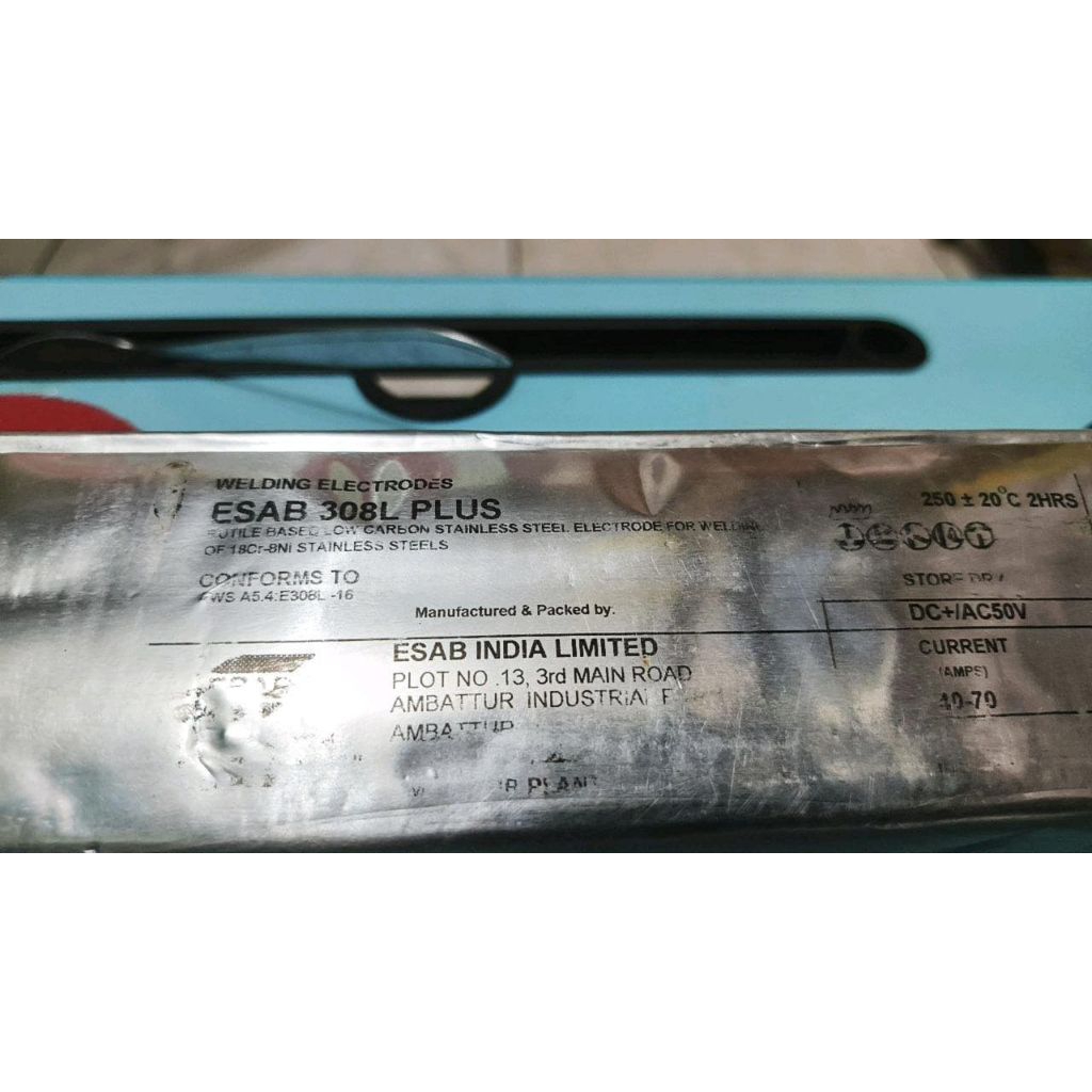 kawat las stainless listrik 308L dia 2.6mm 1 box 2 kg ESAB