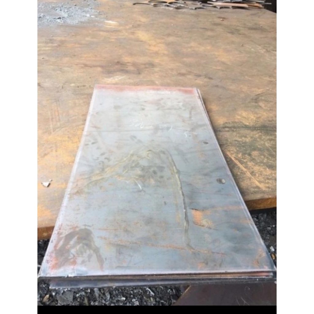 Plat Besi Tebal 5 mm Ukuran 50 cm × 50 cm