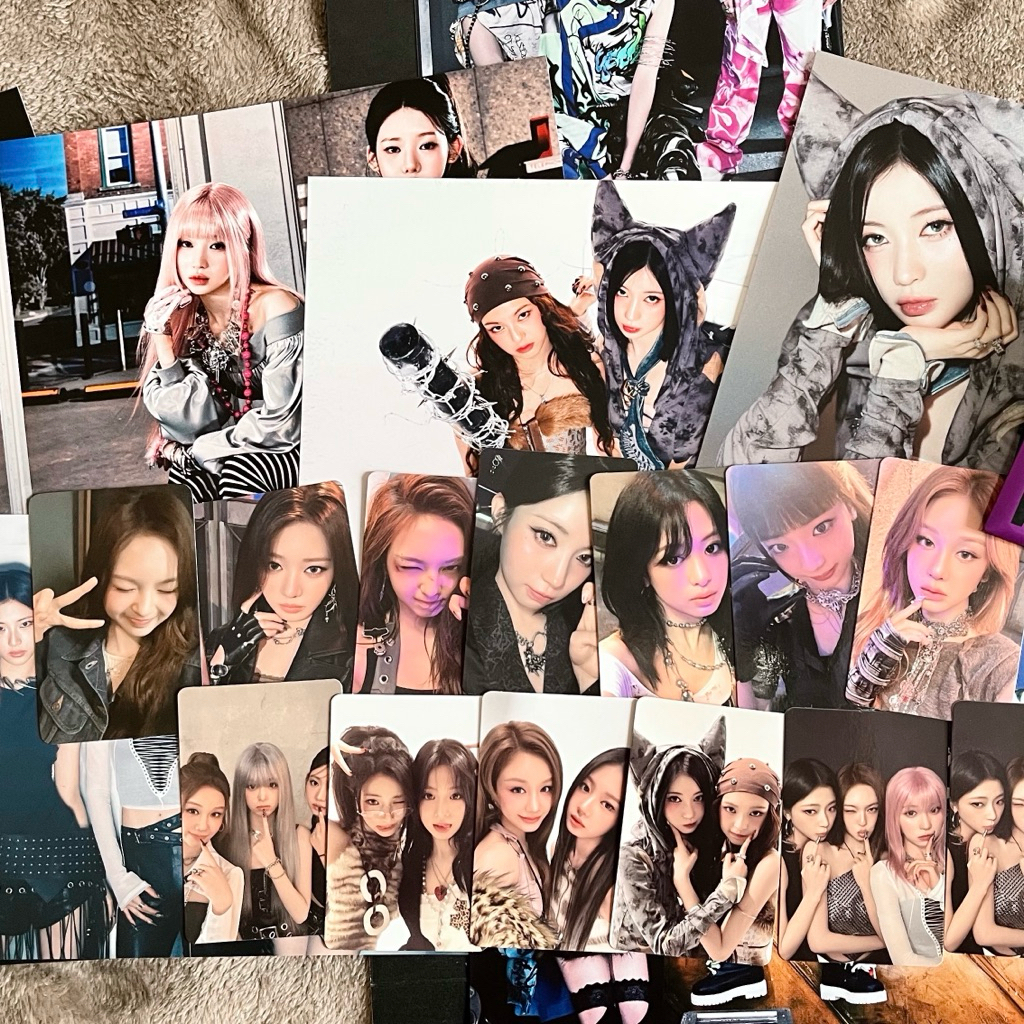 SHARING ALBUM BABYMONSTER WE GO UP - POSTCARD VER (PC ONLY) AHYEON RUKA ASA RORA CHIQUITA PHARITA