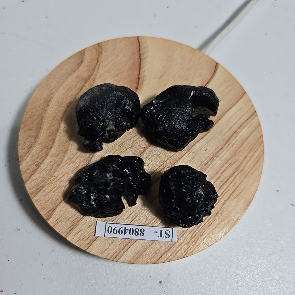 SATAM METEORITE TEKTITE ROUGH BATU ASLI