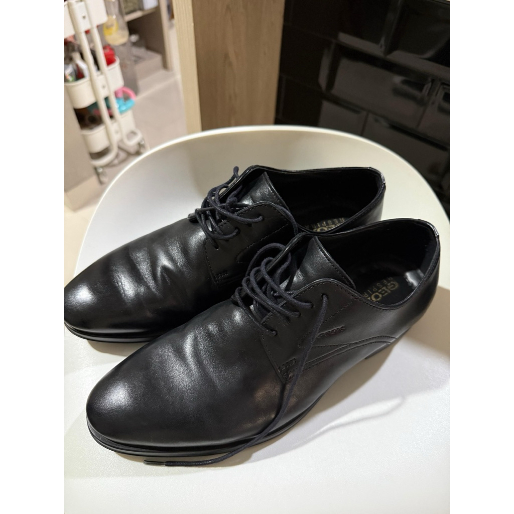 ORI Sepatu kulit pria GEOX wide - size 42