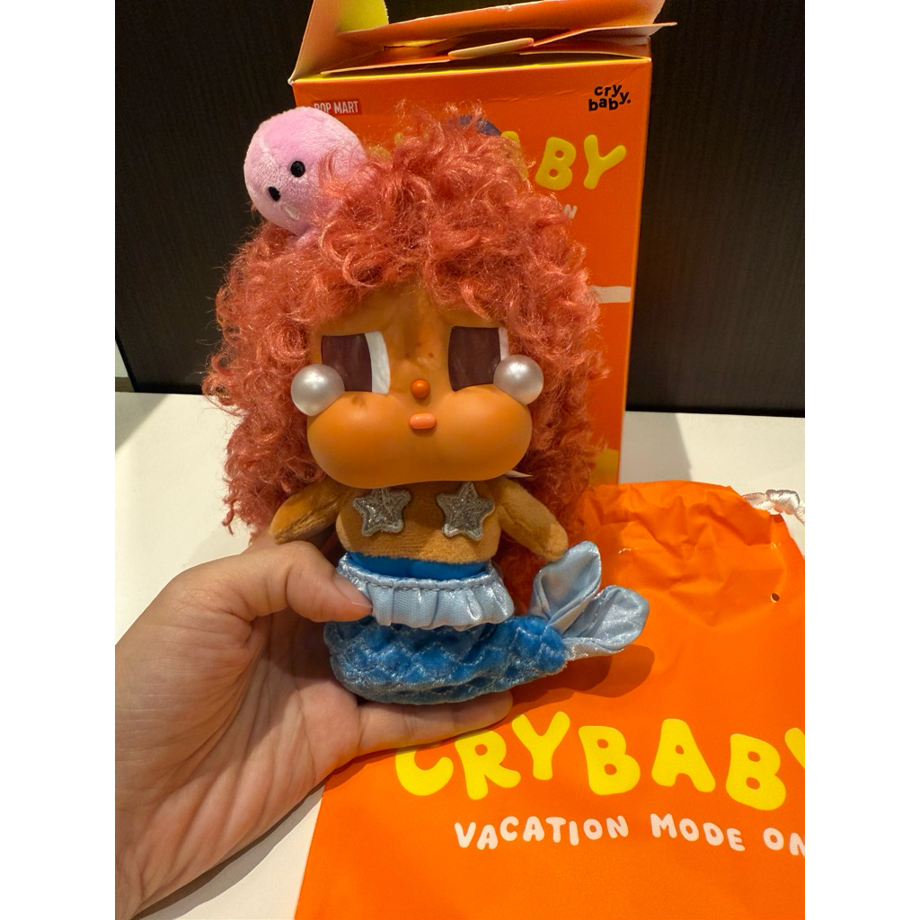 POPMART Crybaby Vacation SECRET