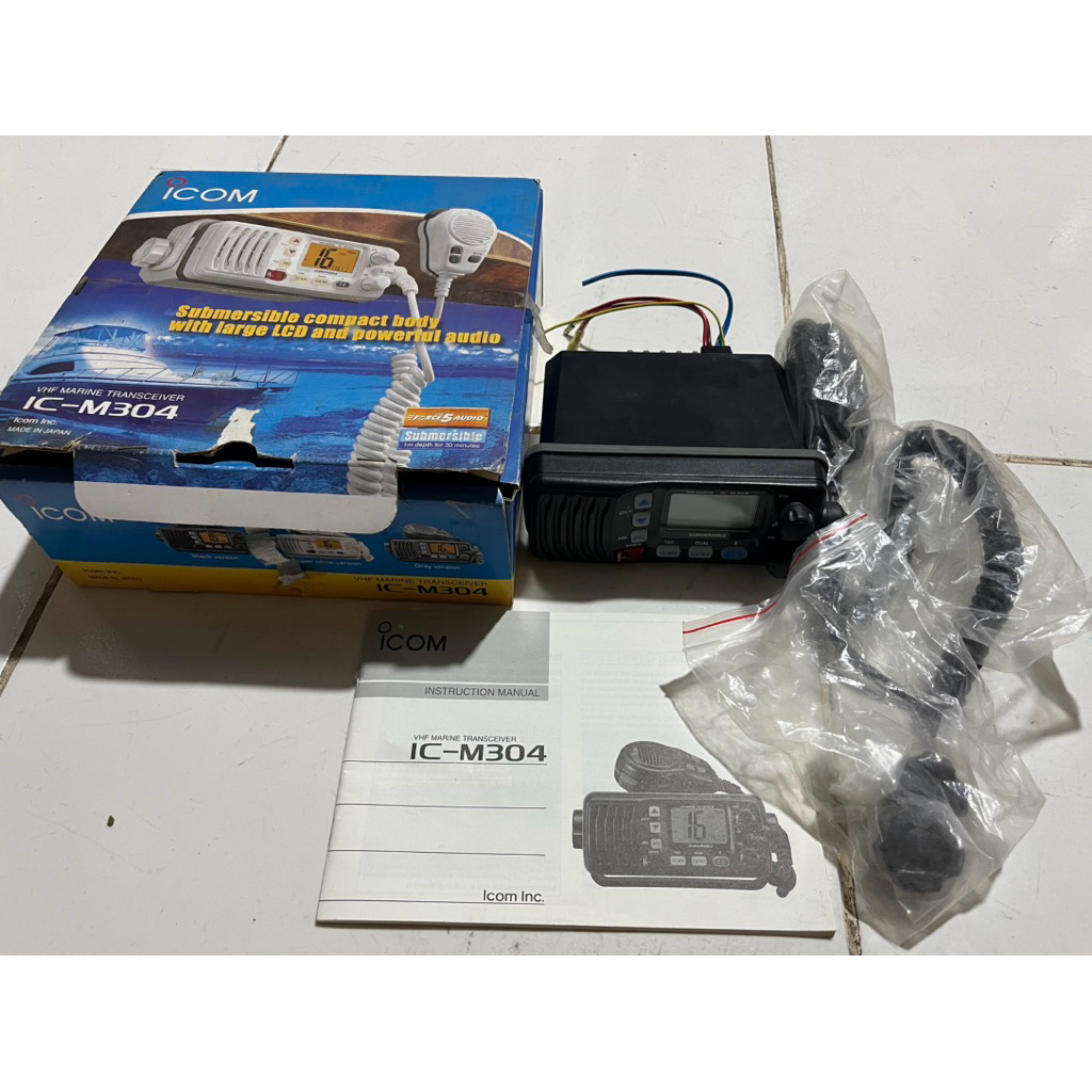 RADIO RIG ICOM VFH IC-M304