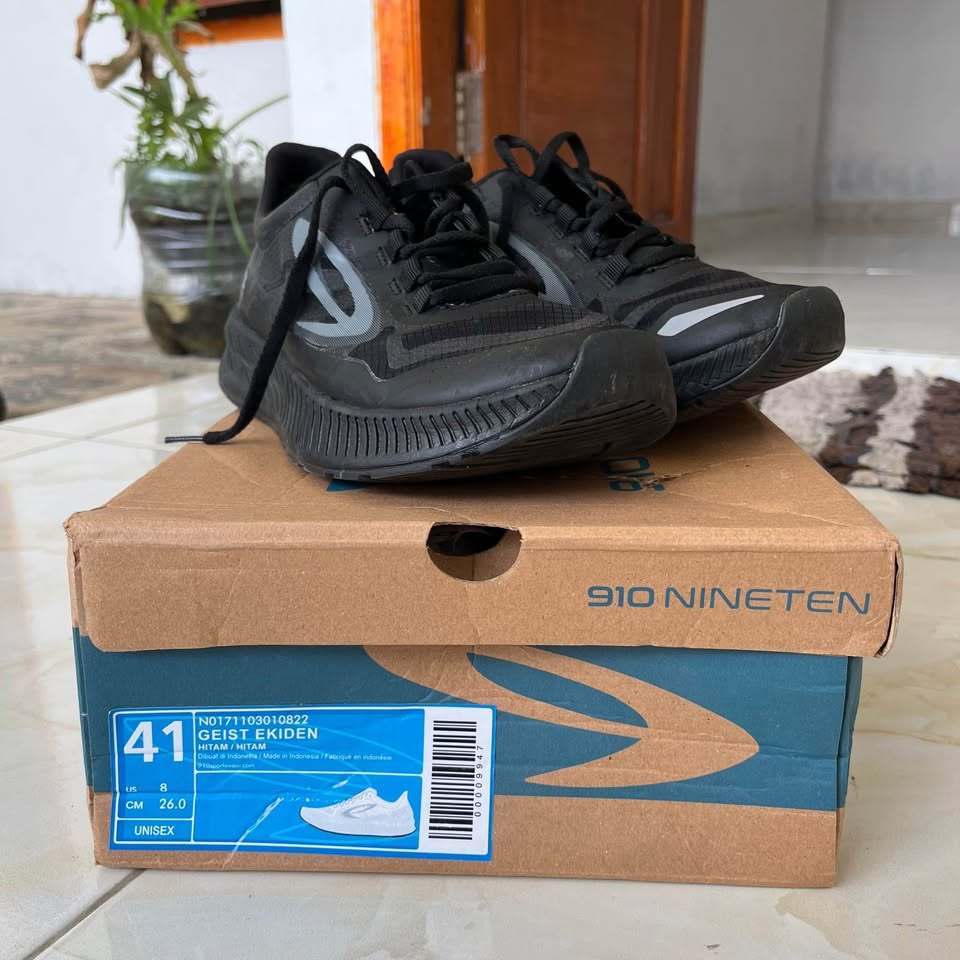 NINETEN GEIST EKIDEN ALL BLACK
