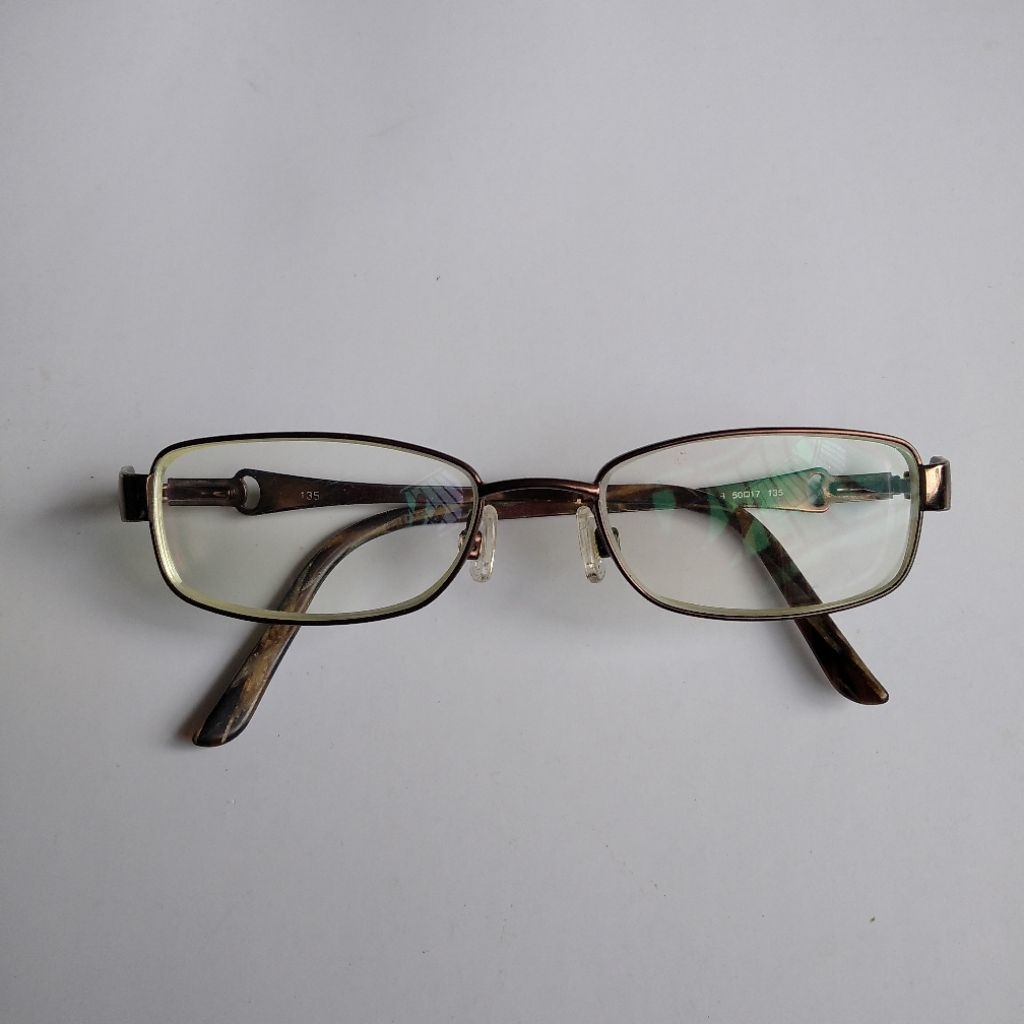 kacamata second/bekas