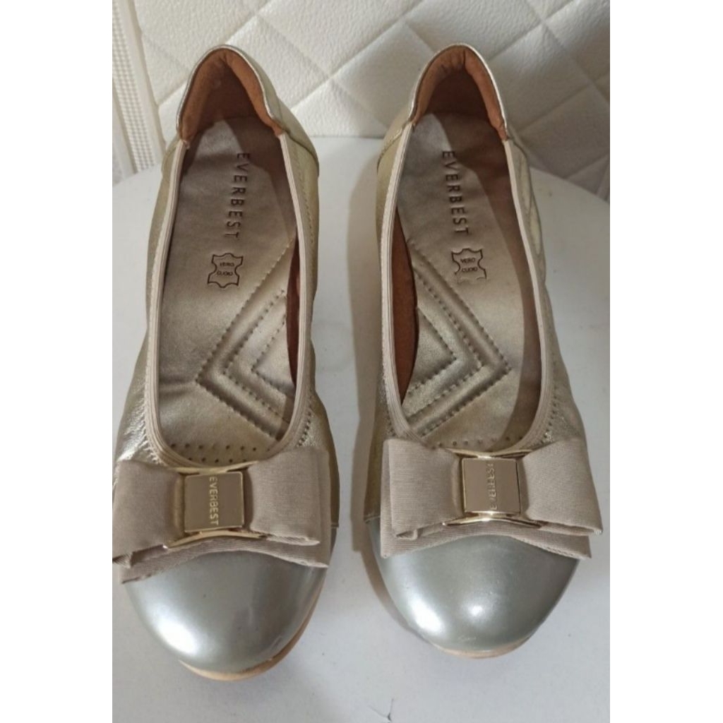 Everbest wedges on sale new preloved size 37