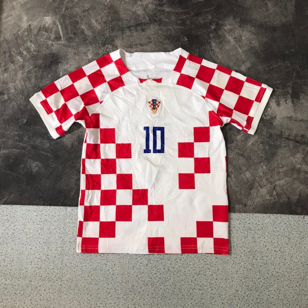 jersey bola luka modric second