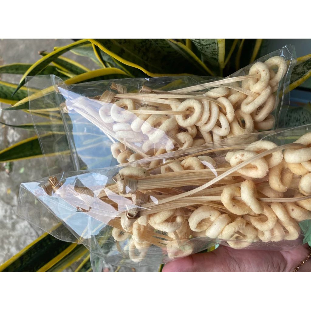 1 Bungkus Makanan Ringan Snack Klanting Tali Makanan Ringan Lanting Gantung