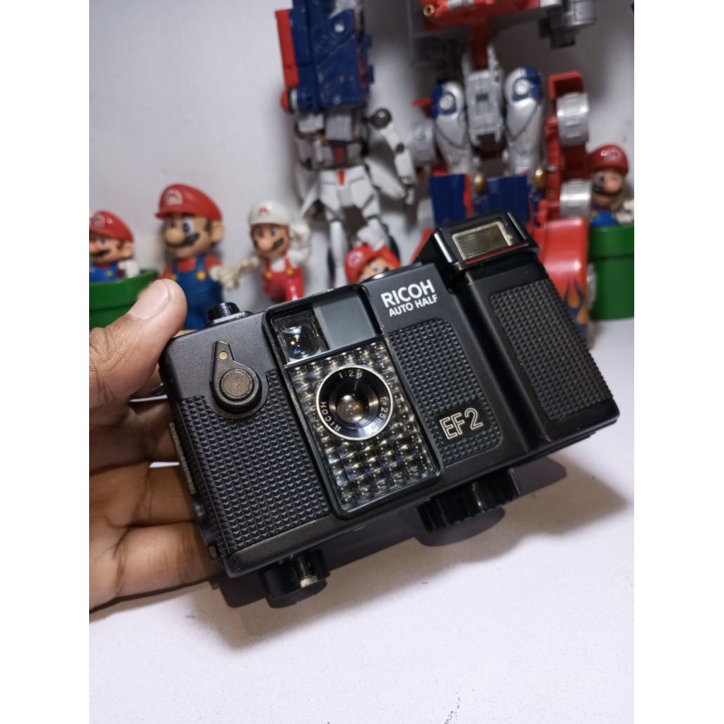 kamera analog ricoh auto half ef2
